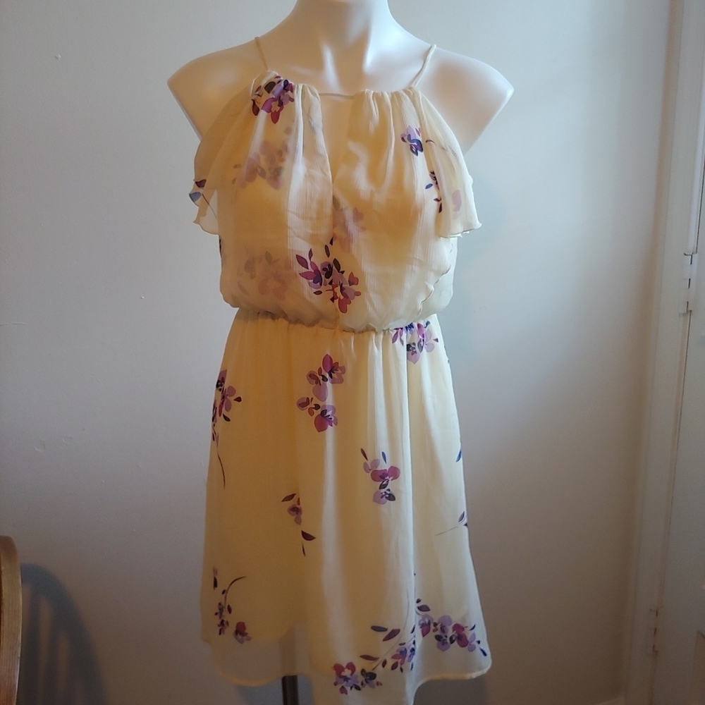 Old navy small floral feminine midi dress